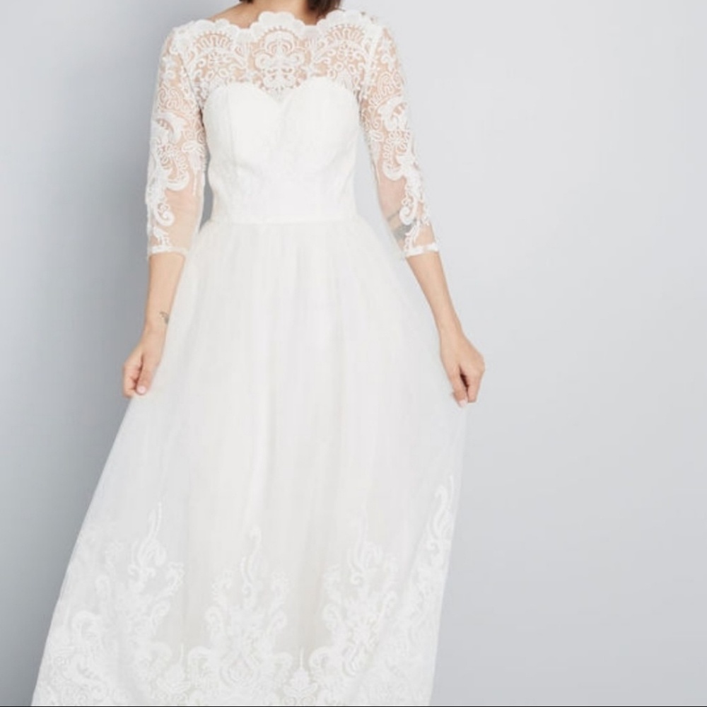 NWT Modcloth Chi Chi London long wedding dress